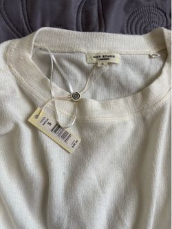 Women’s sweater