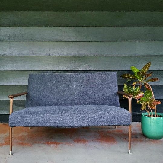 PENDING Mid Century Modern Viko Baumritter Loveseat Sofa couch
