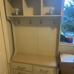 Mud Room Organizer And Bench