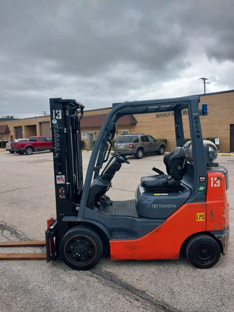 Toyota 5K LB 2018 Cushion Propane Forklift 