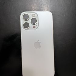 Locked iPhone 14 Pro Max