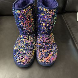 Uggs Size 7  
