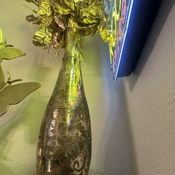 Home decor Golden Roses Arrangement In Vase 🏺 🌹 