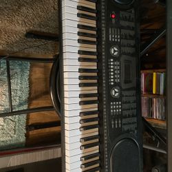 Electric Keyboard 