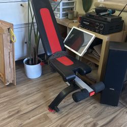 Fitness chair