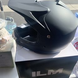 ILM HELMET