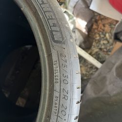 3 Good Tires  275/30/20