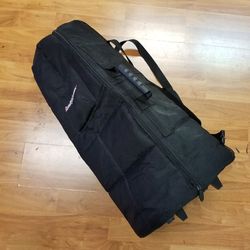 Road Runner Conga Bag With Wheels $89 New New 
