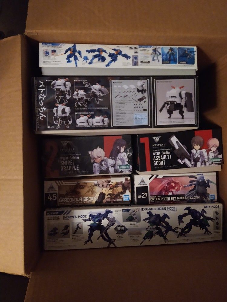 Kotobukiya & Bandai Model Kits