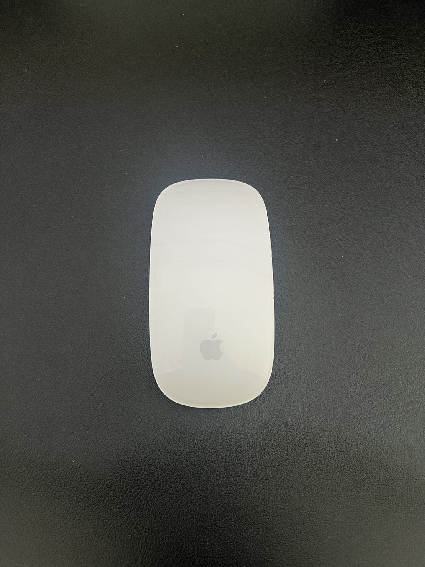 Apple Magic Mouse 2 (lightning)