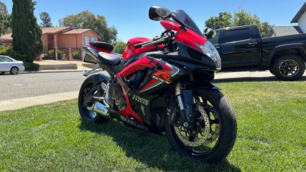 Suzuki GSXR-600