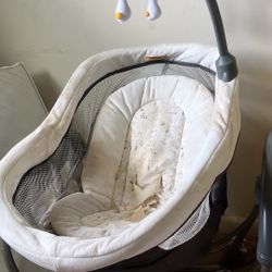Baby swing 