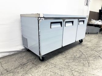 NSF 72 Ins Undercounter 3 Solid Doors Refrigerator AUR-18476