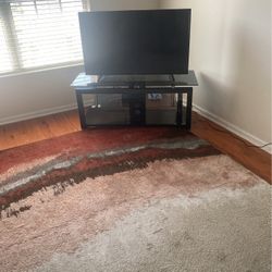 50 Inch Hitachi Tv With Glass Table 