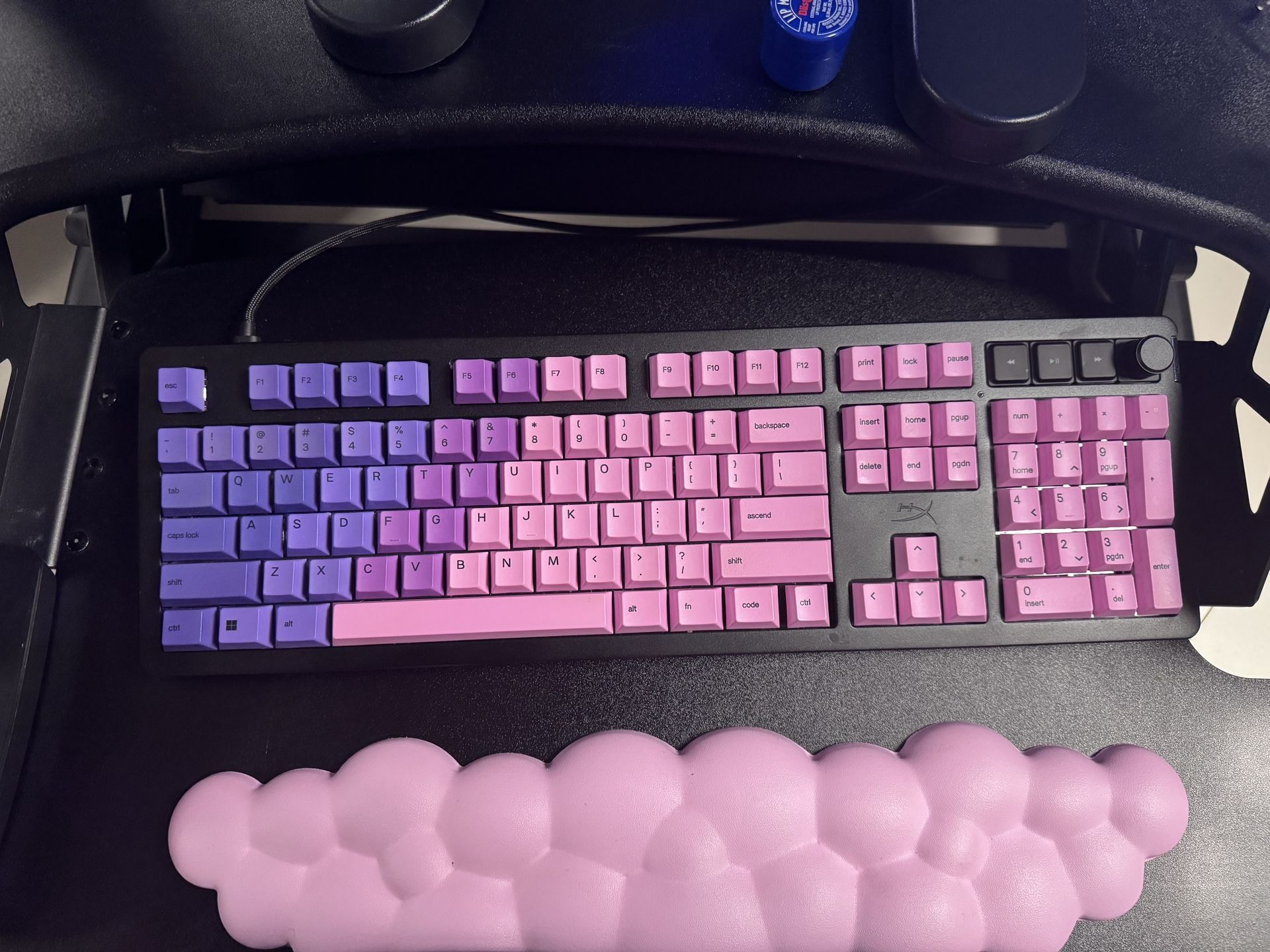 HYPERX KEYBOARD
