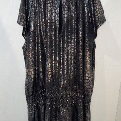 Essentials by Milano Sleeveless Blouse - Black W/Metallic Animal Print - Size L