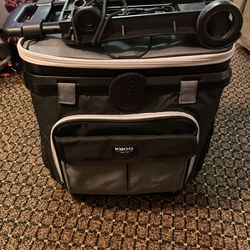 Igloo Cooler/ Luggage Carrier
