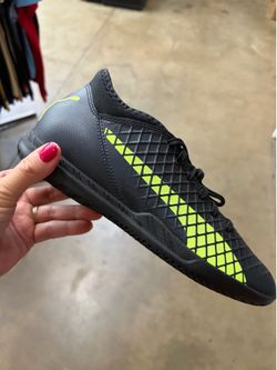 $20 Puma Soccer Shoes
