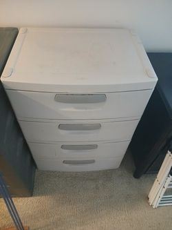 2 Dresser(s) Set