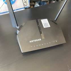 Netgear Cable Modem / WiFi Router 