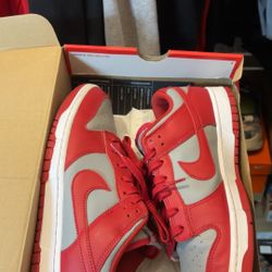 Nike Dunks Sz 11.5