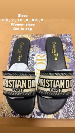 Women sandals