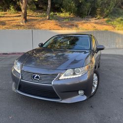 2014 Lexus ES 300h