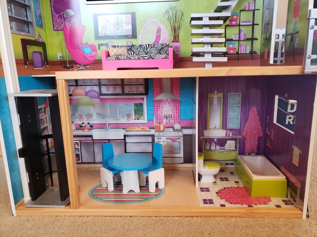 Barbie Dream House Doll house 3-Story With Furniture, Dolls And Accessories  100+ for Sale in Chicago, IL - OfferUp