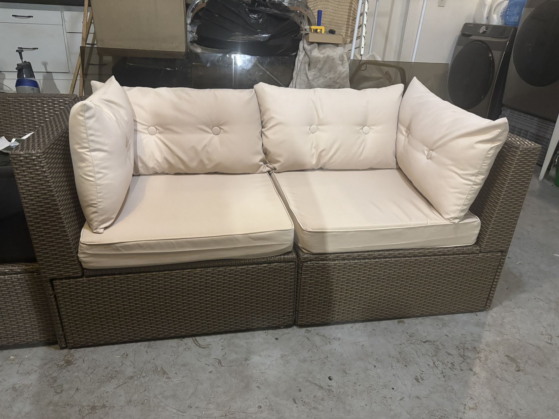 Outdoor Furniture/ couch