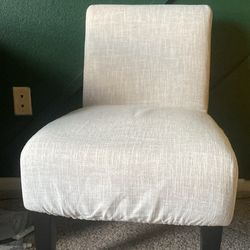 Accent chair