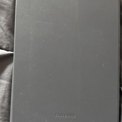 Samsung Galaxy Tab A7 32GB Wi-Fi, Works Great, Minor Screen Adhesive Issue
