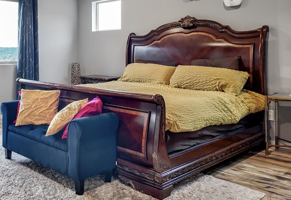 Bedroom Set $100