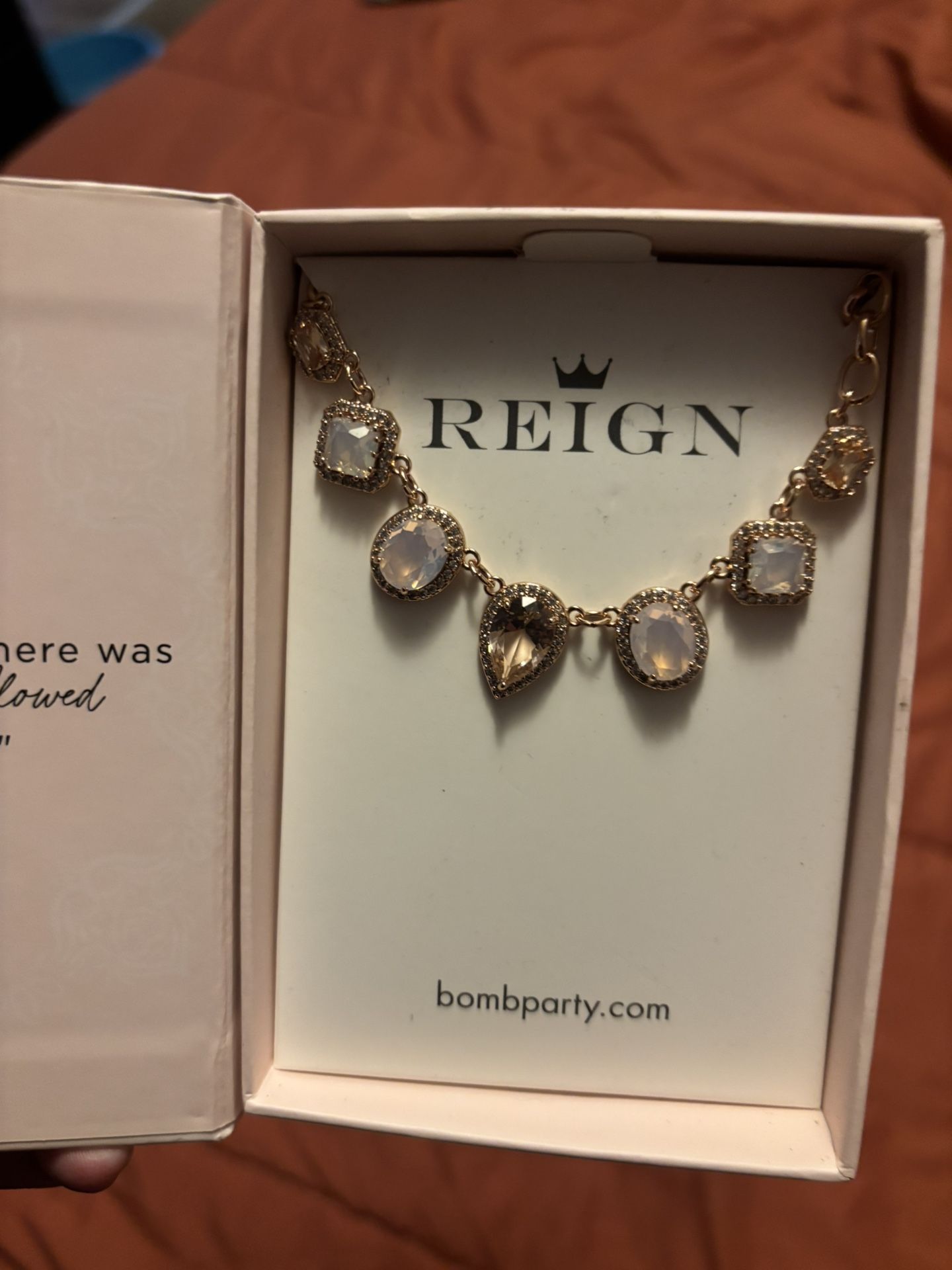 Beautiful Elegant Necklace