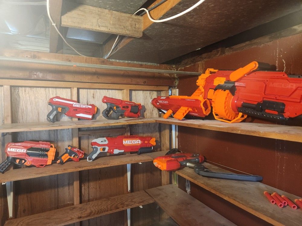 Nerf Mega Lot (8)