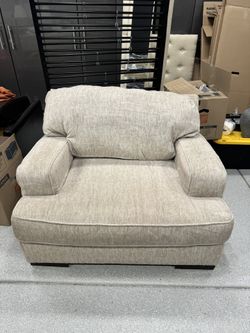 Large Love Seat