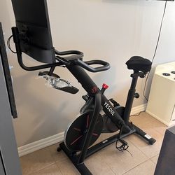 Yesoul G1 screen 22 inch HD exercise bike