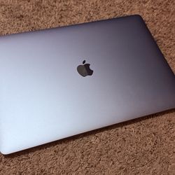Apple MacBook  Pro 2019 