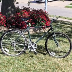 21 Speed Coleman Hybrid Bicycle