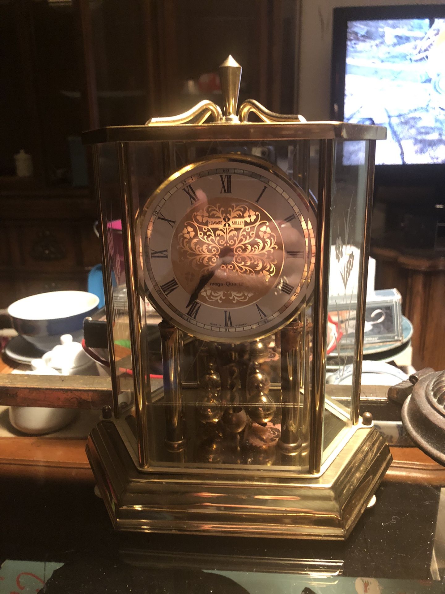 HOWARD MILLER MANTLE CLOCK