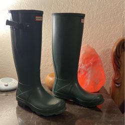 Hunter Rain boots Size M7/F8 Green