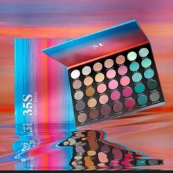 35 S Sweet Oasis Morphe Eyeshadow Palette 