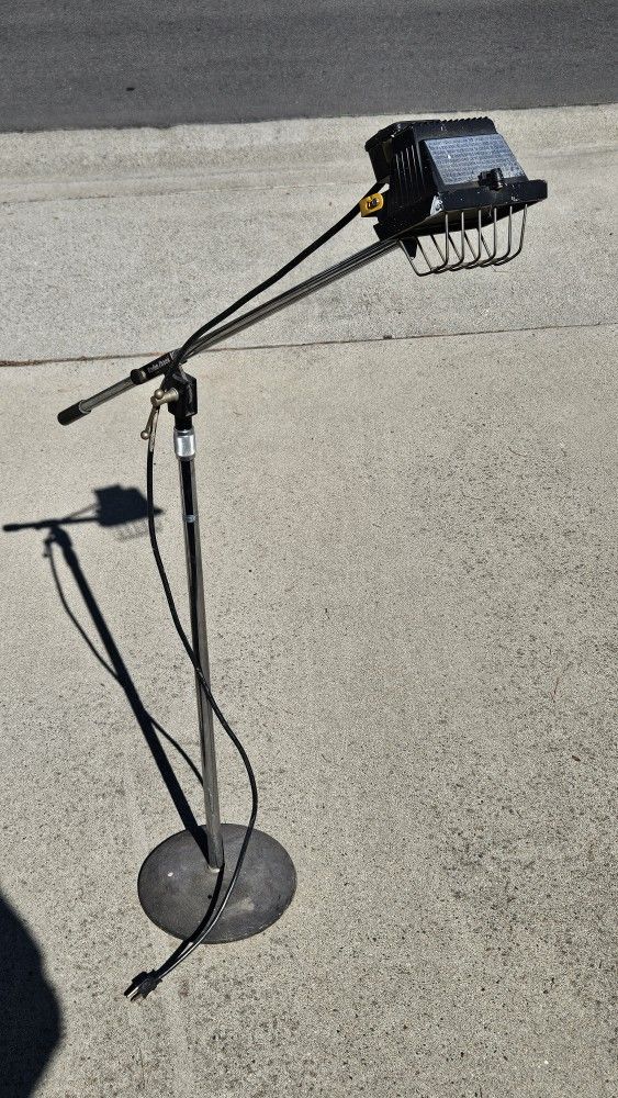 Microphone Stand With Boom And Adjustable Floor Light