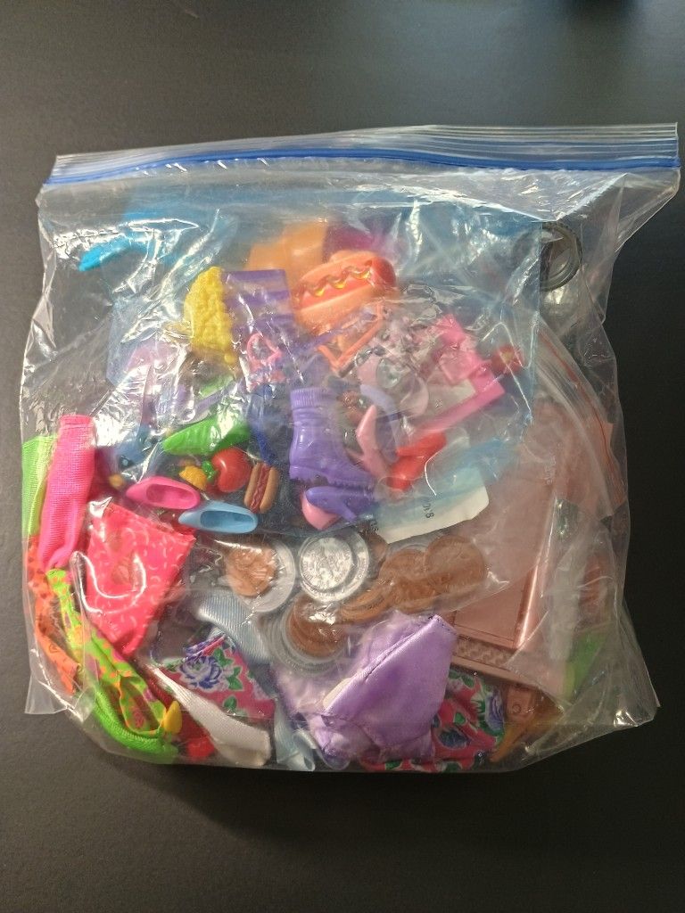 Barbie Clothes And Accessories