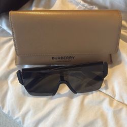 Burberry Glasses 