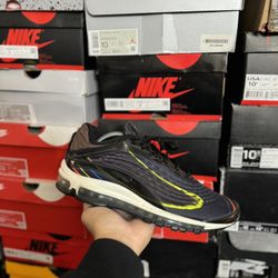 Nike Air Max Deluxe Black Midnight Navy size 9.5 VNDS