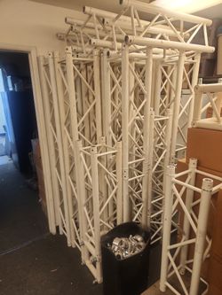 Stage TRUSS Equipment - Read All Available And Make An Offer