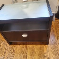 Expresso Color & Glass,top  One Drawer Night Table
