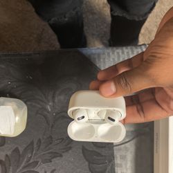 AirPods Pros 