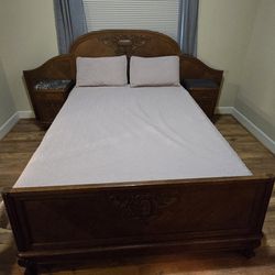 Antique bedroom set w/ granite top