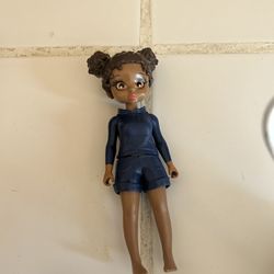 Friends Forever Club Dolls & Playground Alanis, Viera, Iha and Carina NIP 5”tall